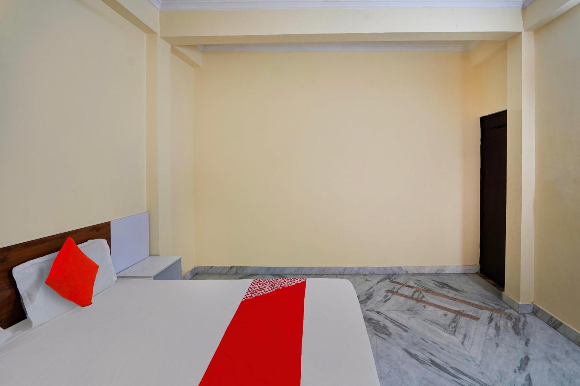 Hotel O 81617 The Pacific Hotel Ghaziabad Exterior photo